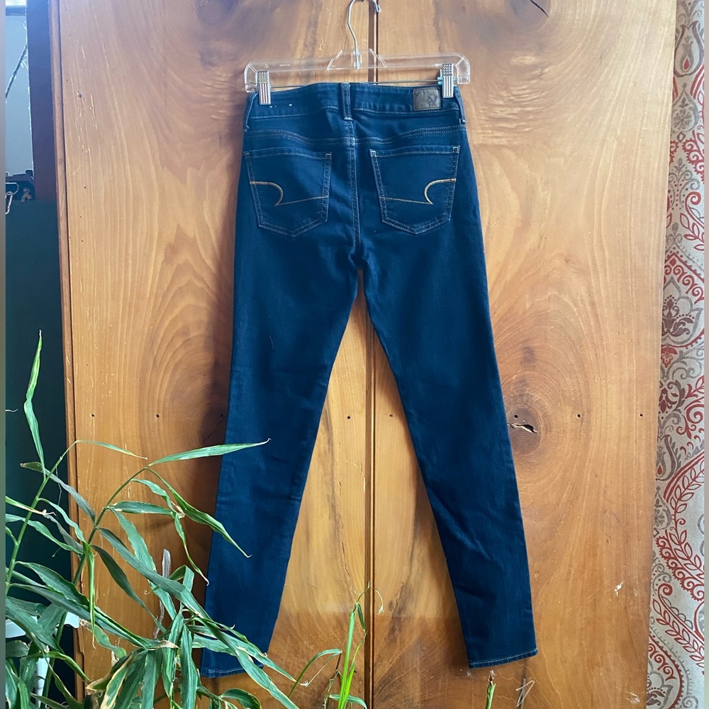 Deep indigo American Eagle jeggings - Picture 6 of 9
